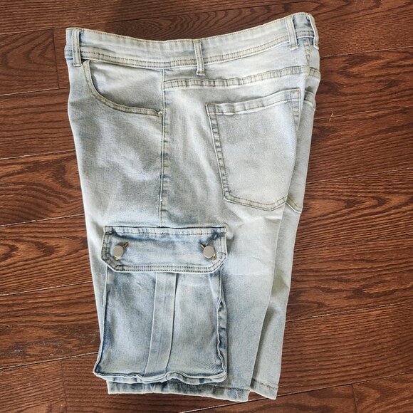 Share Women’s Y2K High Rise Cargo Denim Shorts Size L Utility Style Summer Casua - Picture 7 of 11